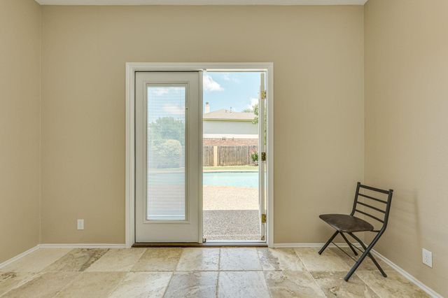 9012 Brimstone LN, Austin, TX 78717