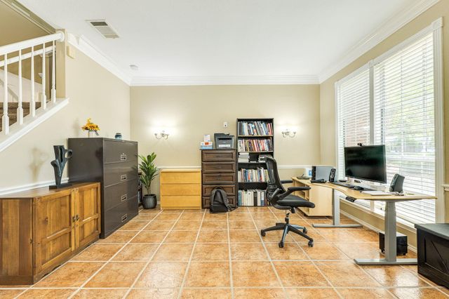 9012 Brimstone LN, Austin, TX 78717