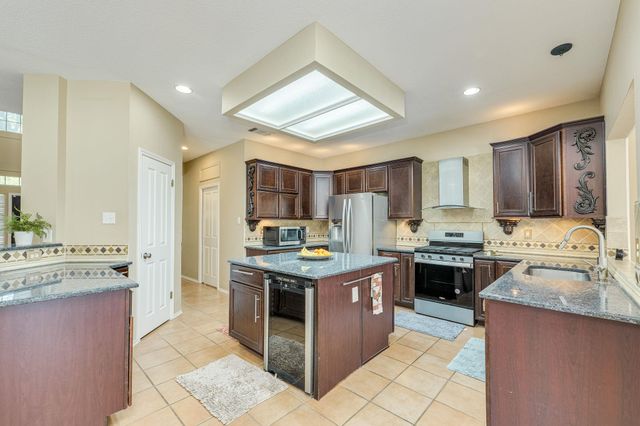 9012 Brimstone LN, Austin, TX 78717