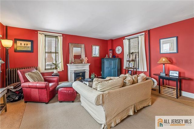 92 Halsey Reed Road, Cranbury, NJ 08512