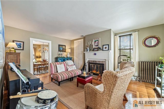 92 Halsey Reed Road, Cranbury, NJ 08512