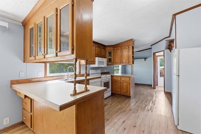 235 Kirk Road NW, White, GA 30184