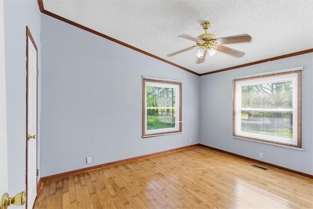 235 Kirk Road NW, White, GA 30184