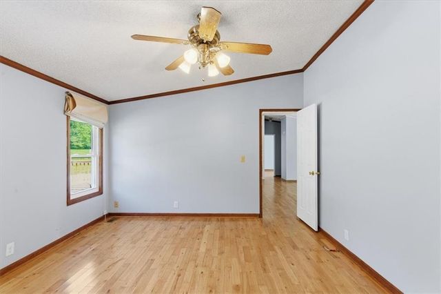 235 Kirk Road NW, White, GA 30184