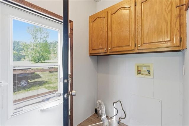 235 Kirk Road NW, White, GA 30184