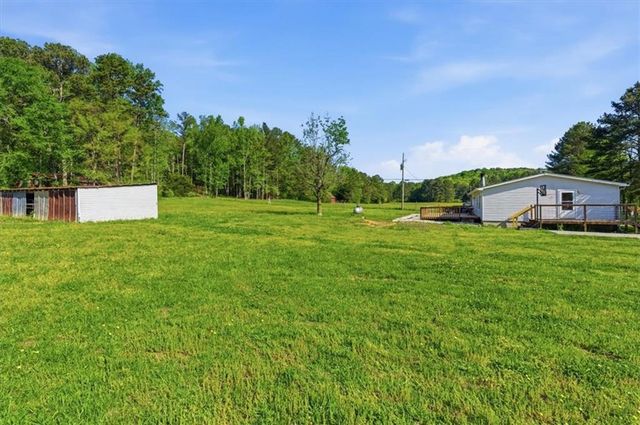 235 Kirk Road NW, White, GA 30184