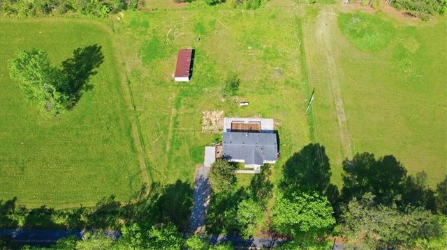 235 Kirk Road NW, White, GA 30184