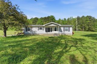 235 Kirk Road NW, White, GA 30184