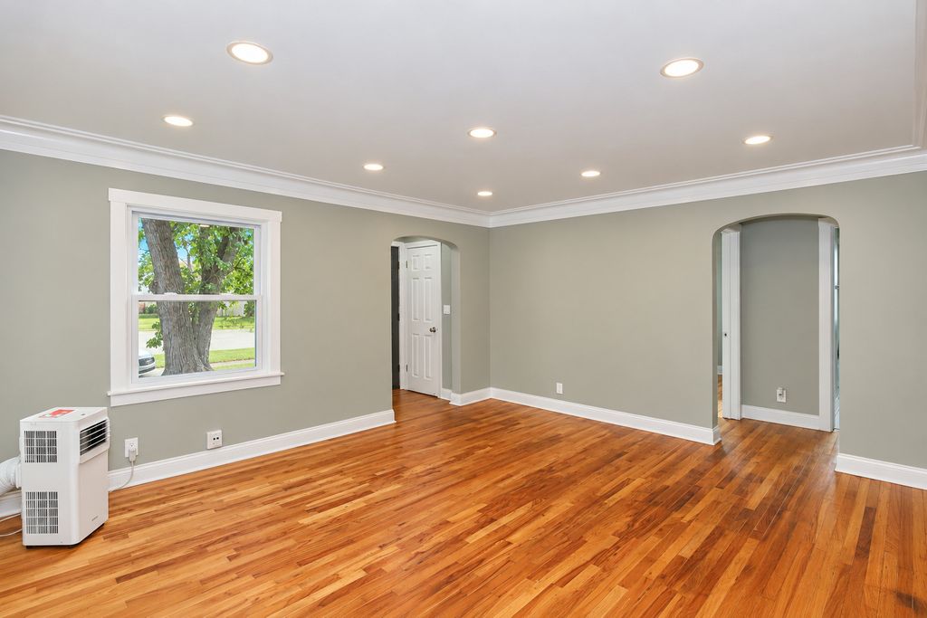 10832 W Grand Avenue, Melrose Park, IL 60164 — photo 4