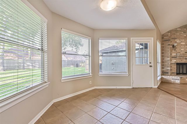 1504 Windsor Drive, Friendswood, TX 77546