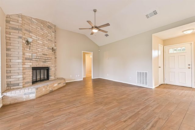 1504 Windsor Drive, Friendswood, TX 77546
