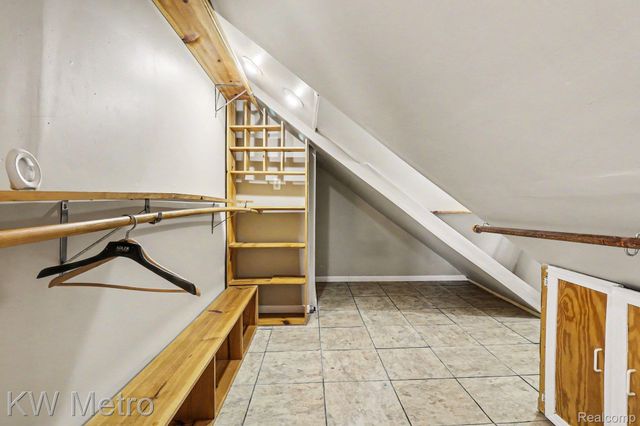 16230 Griggs Street, Detroit, MI 48221