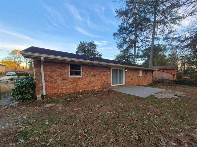 2057 Willamette Way, Decatur, GA 30032