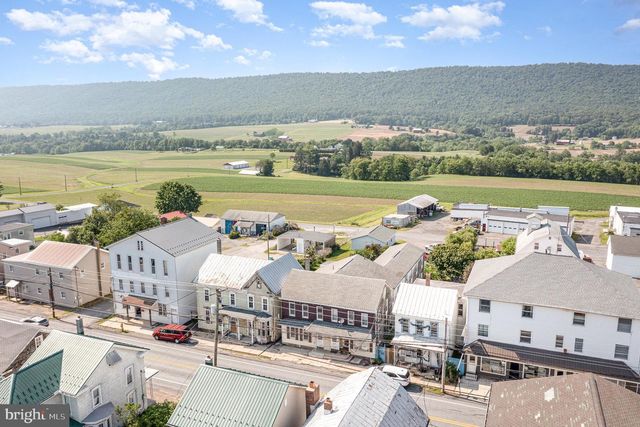 1034-1036 W MAIN ST, Valley View, PA 17983