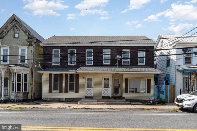 1034-1036 W MAIN ST, Valley View, PA 17983