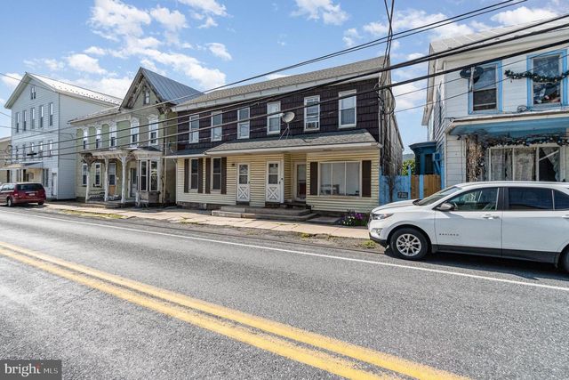 1034-1036 W MAIN ST, Valley View, PA 17983