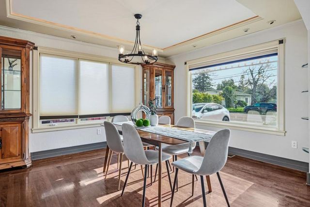 333 W Rincon Avenue, Campbell, CA 95008