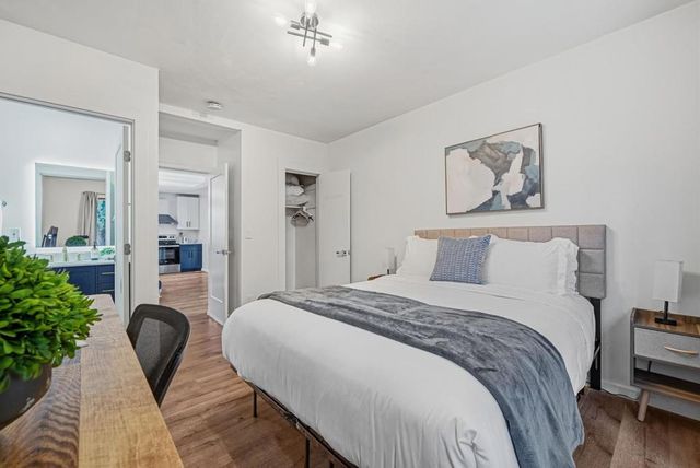 333 W Rincon Avenue, Campbell, CA 95008