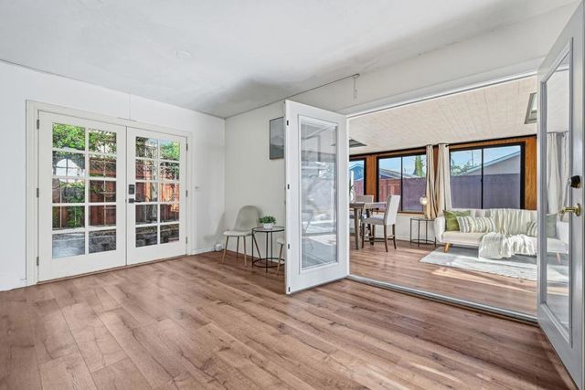 333 W Rincon Avenue, Campbell, CA 95008