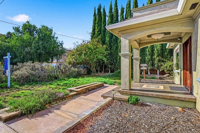 333 W Rincon Avenue, Campbell, CA 95008