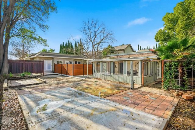 333 W Rincon Avenue, Campbell, CA 95008