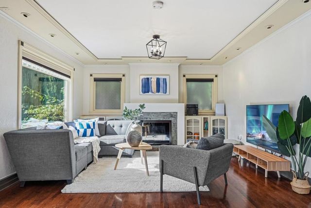 333 W Rincon Avenue, Campbell, CA 95008