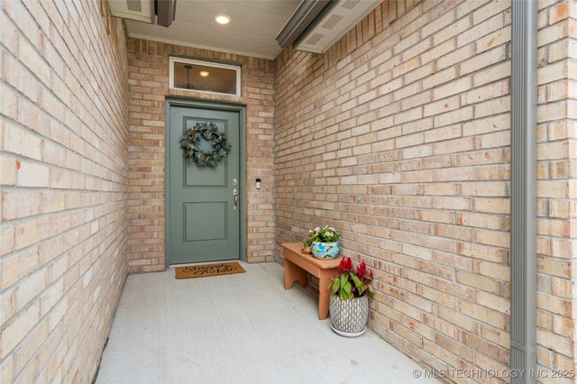 4904 E Galveston Place S, Broken Arrow, OK 74014