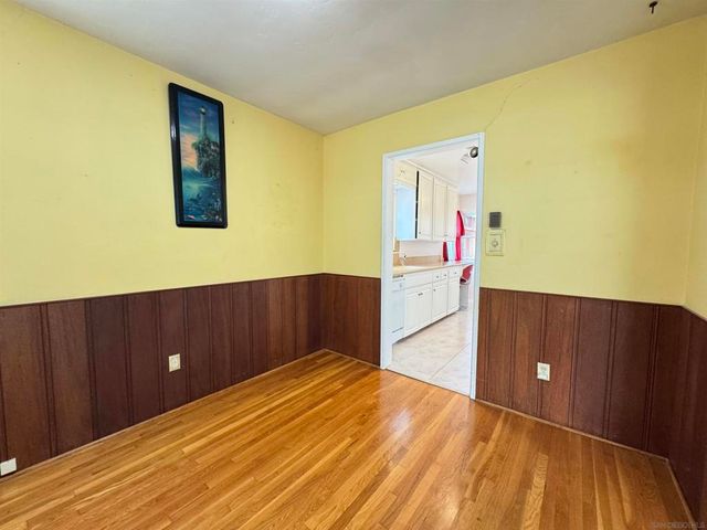 6233 Stewart, San Diego, CA 92115