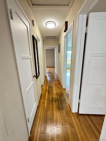 6233 Stewart, San Diego, CA 92115