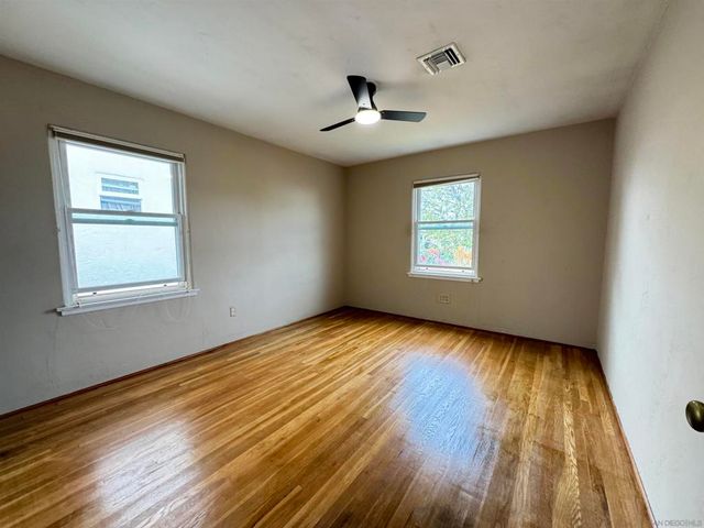 6233 Stewart, San Diego, CA 92115