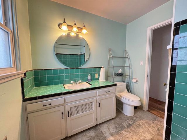6233 Stewart, San Diego, CA 92115