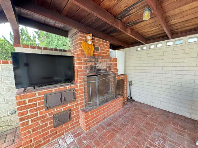6233 Stewart, San Diego, CA 92115