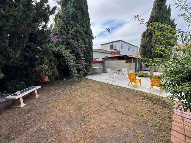 6233 Stewart, San Diego, CA 92115