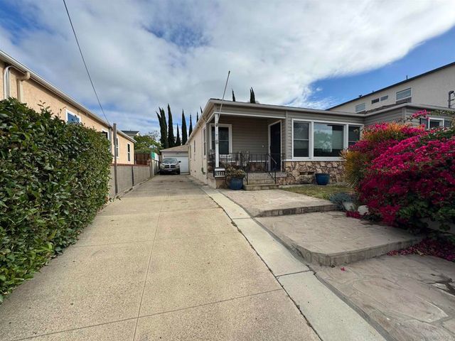 6233 Stewart, San Diego, CA 92115