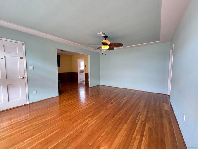 6233 Stewart, San Diego, CA 92115