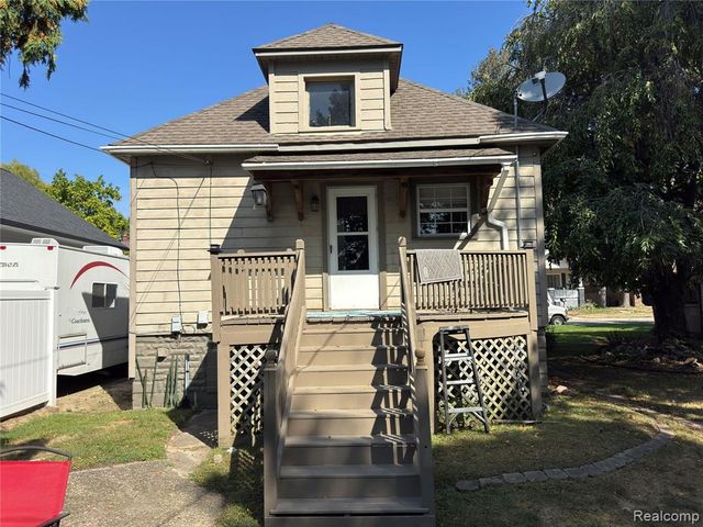 747 Cherry Street, Wyandotte, MI 48192