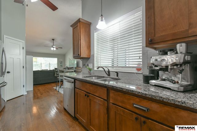 3313 S 40th Street, Lincoln, NE 68506