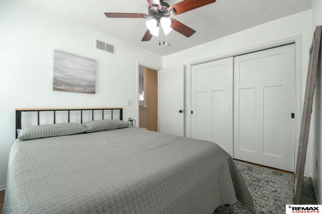3313 S 40th Street, Lincoln, NE 68506