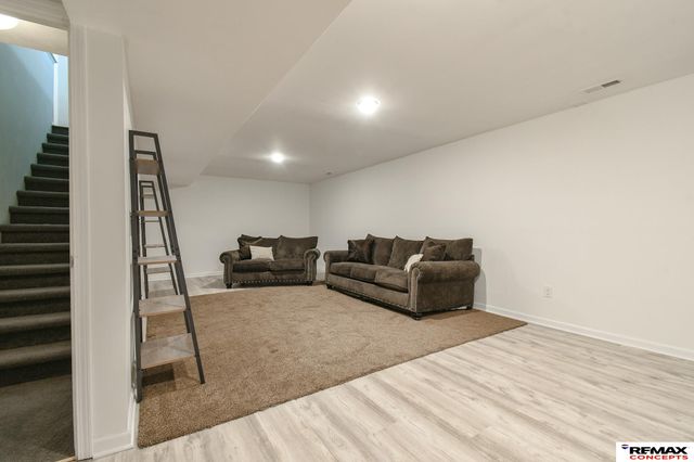 3313 S 40th Street, Lincoln, NE 68506