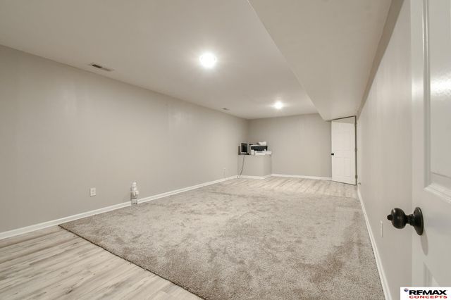 3313 S 40th Street, Lincoln, NE 68506
