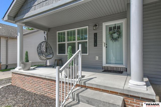 3313 S 40th Street, Lincoln, NE 68506