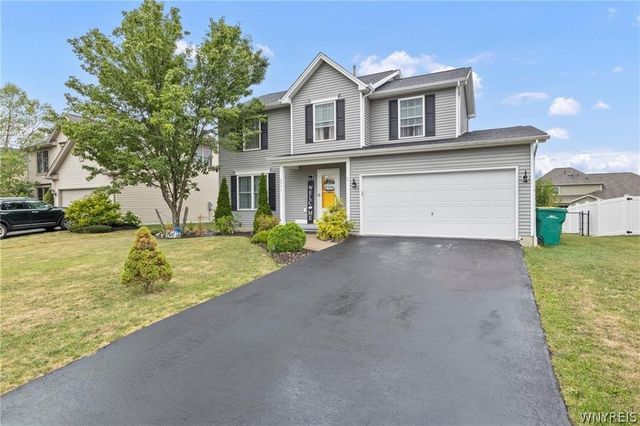 2396 Hobblebush Lane, Hamburg, NY 14085