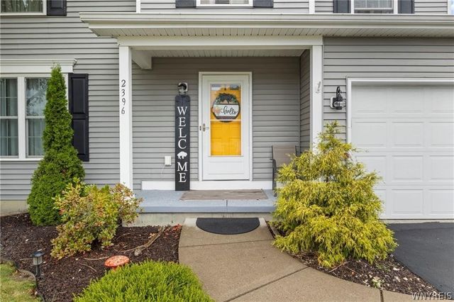 2396 Hobblebush Lane, Hamburg, NY 14085