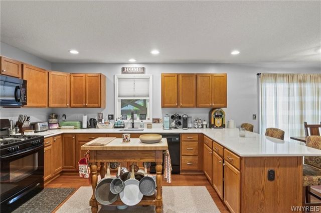 2396 Hobblebush Lane, Hamburg, NY 14085
