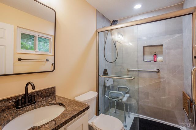 8763 Zodiac Drive, Springfield Twp., OH 45231