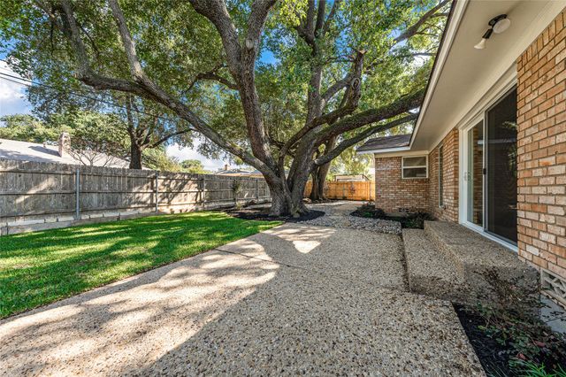 2901 Woodland Drive, Waco, TX 76710