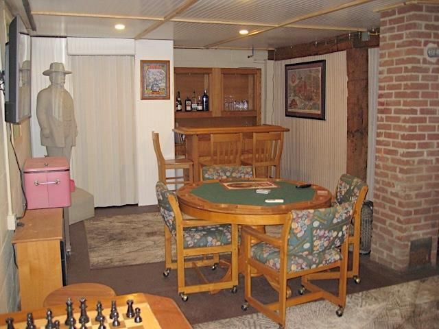 817 N Beaumont Road, Prairie Du Chien, WI 53821