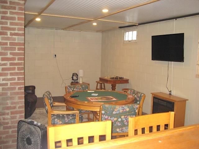 817 N Beaumont Road, Prairie Du Chien, WI 53821