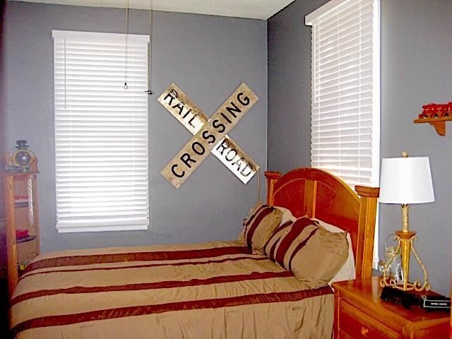 817 N Beaumont Road, Prairie Du Chien, WI 53821