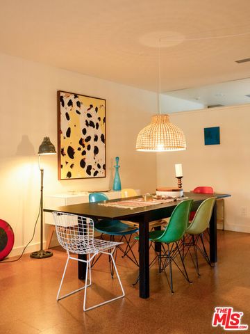 13025 Addison Street, Sherman Oaks, CA 91423